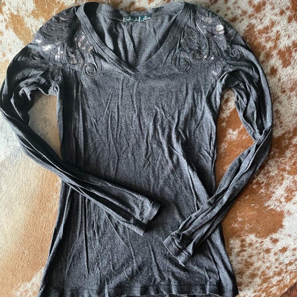 Cruel girl long sleeve sequin shoulder tee